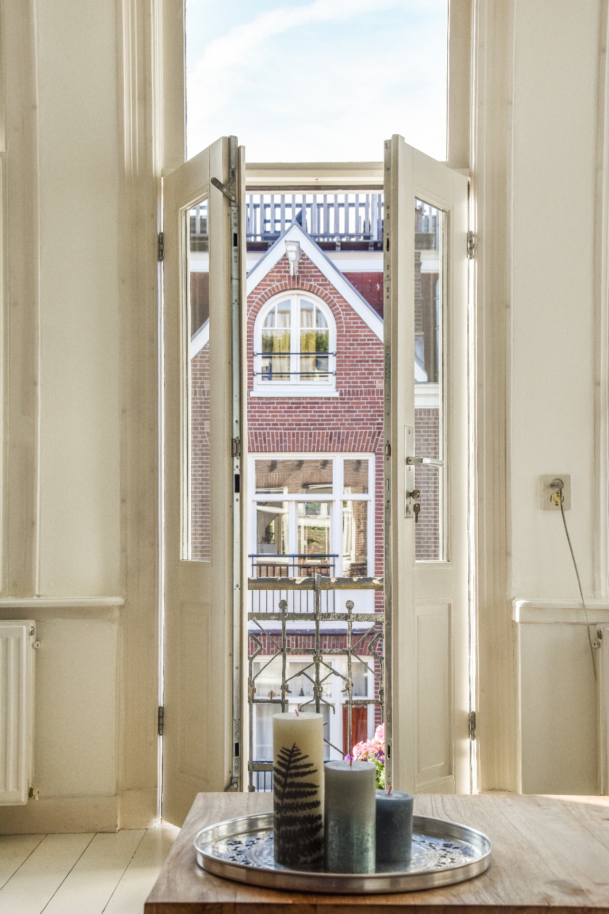 Light-Filled Interiors